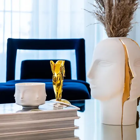 The Icon Apartment